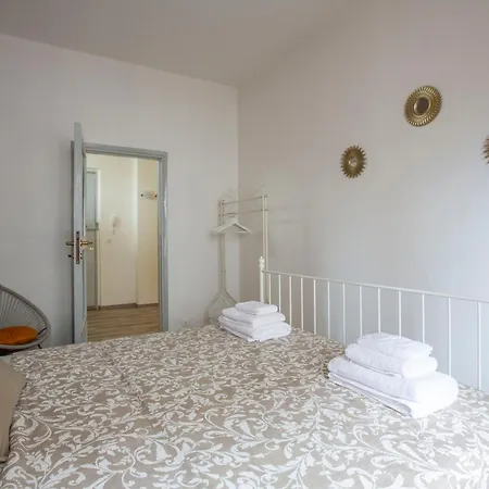Appartement Lake, Spacious And Near Historic Center - Pet Friendly *