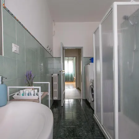 Apartment Spacious - Center, & Station 10 Min *
