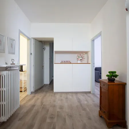 Lake, Spacious And Near Historic Center - Pet Friendly * Lecco